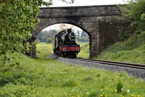 Erlestoke Manor ascends Eardington Bank on 2nd May 2017